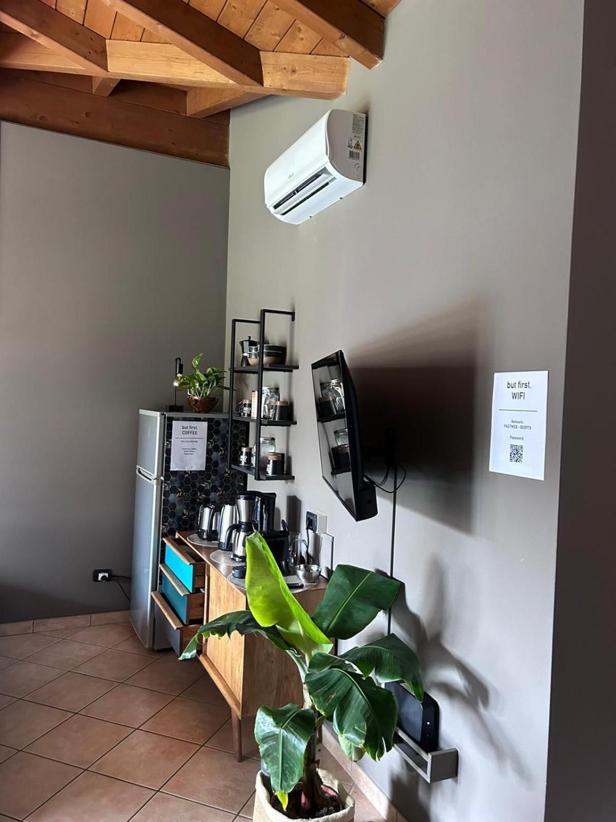 Interno 13 - Coffee, Wifi & Mxp Somma Lombardo